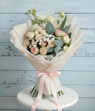 Букет цветов из:  Розы и Лизиантусы #REPLACE_PRED# Нижнем Ломове