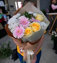 Букет цветов из:  Герберы, Розы и Хризантемы в Нижнем Ломове
