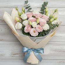 Букет цветов из:  Лизиантусы в Нижнем Ломове