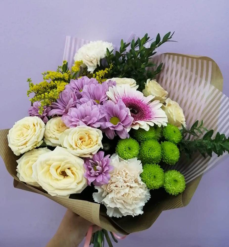 Букет цветов из: Хризантемы, Розы, Гвоздики и Герберы в Нижнем Ломове