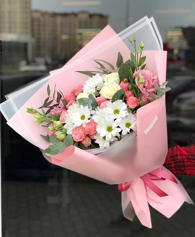 Букет цветов из: Розы, Лизиантусы и Хризантемы в Нижнем Ломове